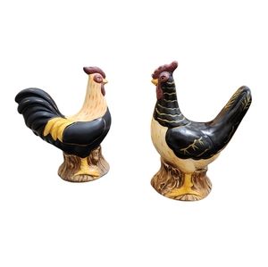 Vintage Sakura delicate hand-painted salt and pepper shakers